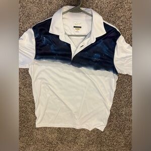 Medium men’s Greg Norman golf shirt